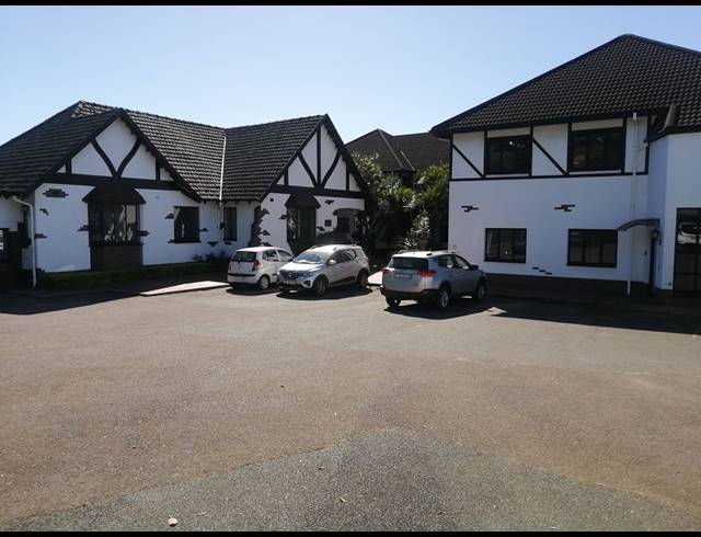 174M² OFFICE FOR SALE IN WESTVILLE